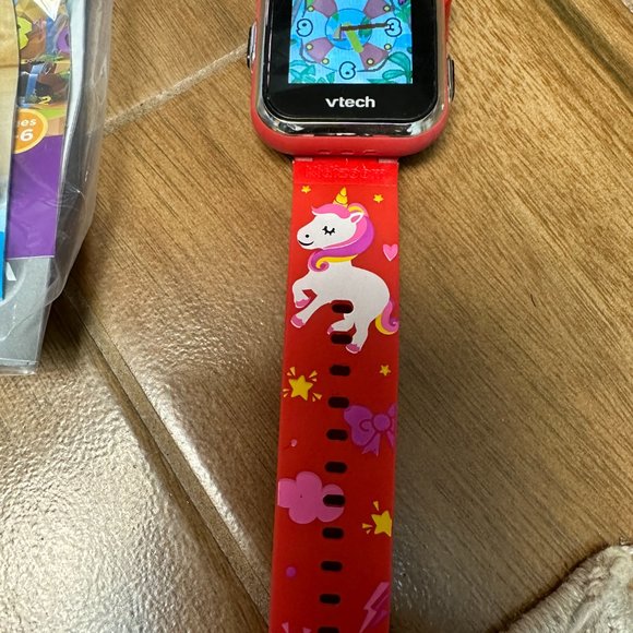 VTech KidiZoom Kids Smartwatch DX2 Red Unicorn In Great Condition!! - Picture 3 of 5